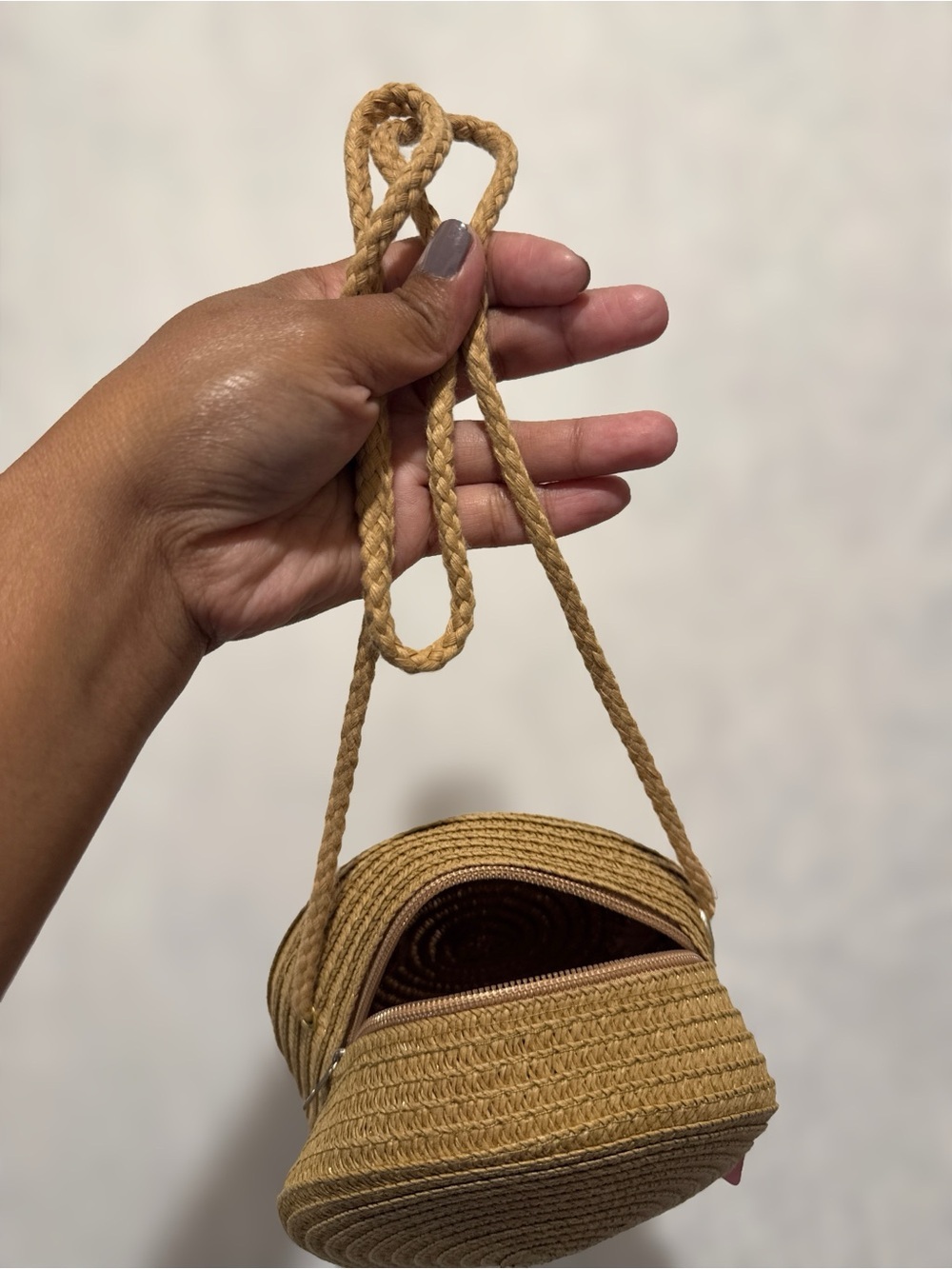 Bohemian Woven Round Crossbody Bag in Tan Boho bag - Picture 3 of 5
